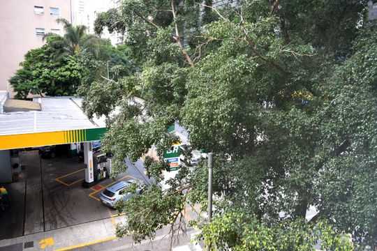 Vista da Sala de apartamento à venda com 2 quartos, 76m² em Jardim Paulista, São Paulo