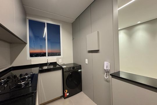 Cozinha de apartamento para alugar com 2 quartos, 46m² em Buritis, Belo Horizonte