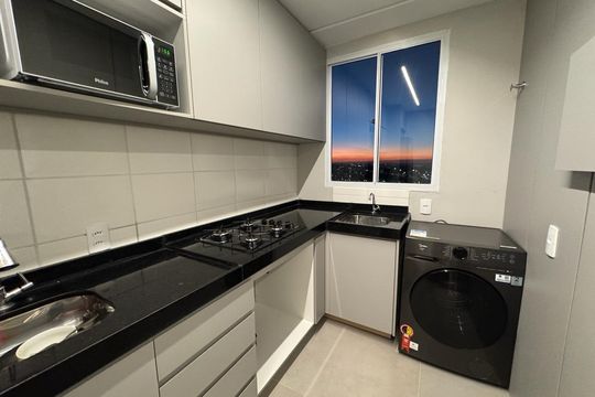 Cozinha de apartamento para alugar com 2 quartos, 46m² em Buritis, Belo Horizonte