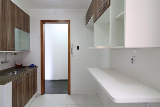 Apartamento para alugar com 1 quarto, 47m² em Cambuí, Campinas