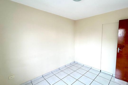 Quarto 1 de apartamento à venda com 2 quartos, 50m² em Jardim Vila Galvao, Guarulhos