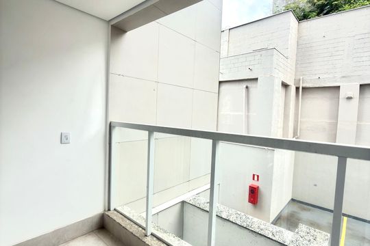 Varanda da Sala de apartamento à venda com 2 quartos, 119m² em Centro, Contagem