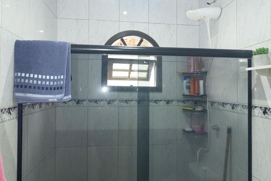 Banheiro Social de casa de condomínio à venda com 2 quartos, 120m² em Campo Grande, Rio de Janeiro
