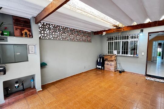 Garagem de casa para alugar com 2 quartos, 105m² em Vila Aquilino, Santo André