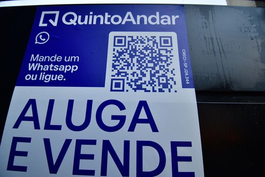 Placa de casa para alugar com 3 quartos, 120m² em Parque São Quirino, Campinas