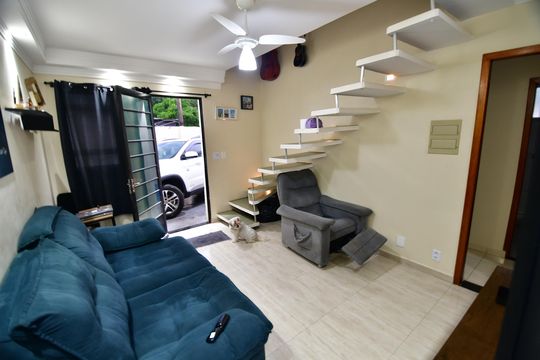 Sala de casa para alugar com 3 quartos, 120m² em Parque São Quirino, Campinas