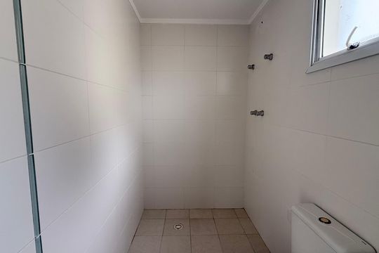 Banheiro Suíte de apartamento para alugar com 4 quartos, 148m² em Vila Luis Antonio, Guarujá