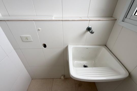 Área de Serviço de apartamento para alugar com 4 quartos, 148m² em Vila Luis Antonio, Guarujá