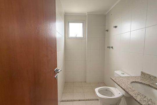 Apartamento para alugar com 4 quartos, 148m² em Vila Luis Antonio, Guarujá