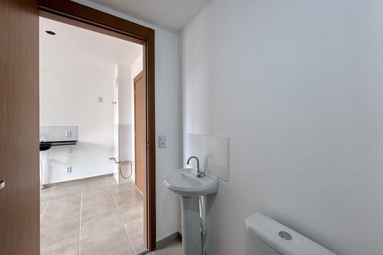 Banheiro  de apartamento para alugar com 1 quarto, 25m² em Vila das Belezas, São Paulo