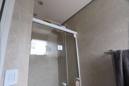 Banheiro de apartamento à venda com 2 quartos, 60m² em Vila Santa Clara, São Paulo