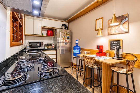 Cozinha de casa para alugar com 4 quartos, 195m² em Parque da Matriz, Cachoeirinha
