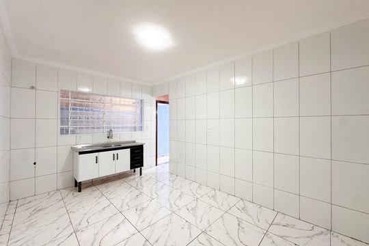 Cozinha de casa para alugar com 2 quartos, 120m² em Jardim Marrocos, São Bernardo do Campo