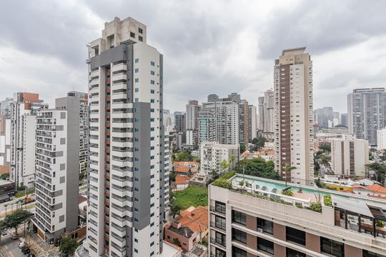Vista da Varanda de kitnet/studio à venda com 1 quarto, 30m² em Jardim das Acacias, São Paulo