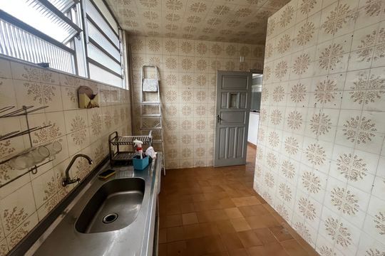 Cozinha de apartamento à venda com 3 quartos, 48m² em Jardim Guanabara, Rio de Janeiro