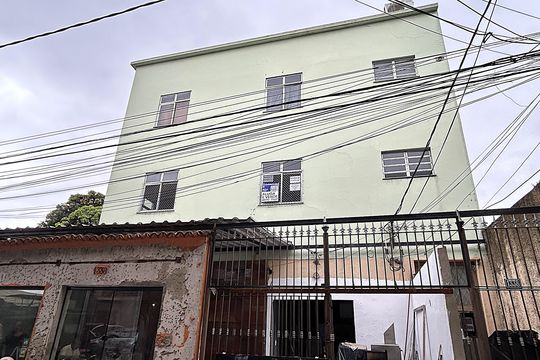 Fachada + placa de apartamento para alugar com 2 quartos, 80m² em Engenho de Dentro, Rio de Janeiro