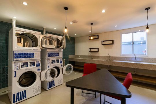 Área comum-Lavanderia de apartamento para alugar com 1 quarto, 28m² em Barra Funda, São Paulo