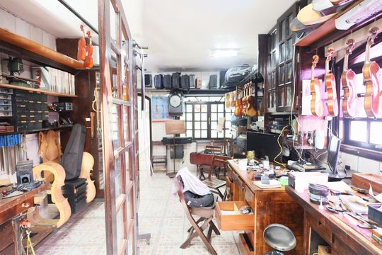 Salão de casa à venda com 6 quartos, 325m² em Adalgisa, São Paulo