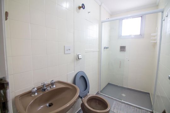 Banheiro Social de apartamento à venda com 3 quartos, 103m² em Santo Amaro, São Paulo