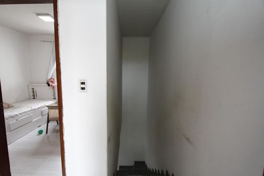 Escada de apartamento à venda com 2 quartos, 75m² em João Pinheiro, Belo Horizonte