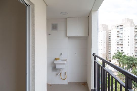 Varanda e Area de Serviço de apartamento para alugar com 2 quartos, 47m² em Macedo, Guarulhos