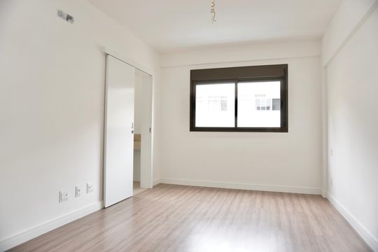 Suíte 2 de apartamento à venda com 2 quartos, 75m² em Funcionários, Belo Horizonte