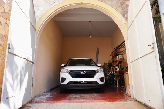 Garagem de casa à venda com 7 quartos, 442m² em Concórdia, Belo Horizonte