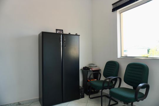 Quarto 5 (Casa 2) de casa à venda com 7 quartos, 442m² em Concórdia, Belo Horizonte