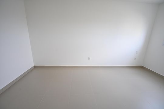 Apartamento para alugar com 2 quartos, 63m² em Vila Rosa, Goiânia