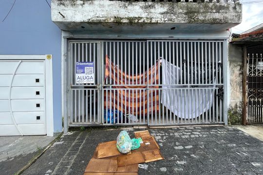Fachada + Placa de casa para alugar com 1 quarto, 5m² em Cidade Líder, São Paulo