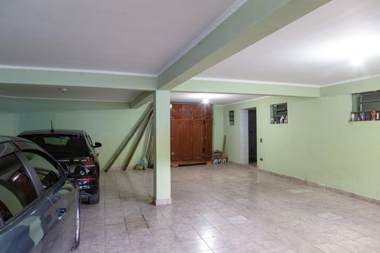 Garagem de casa para alugar com 3 quartos, 80m² em Parque Primavera, Guarulhos