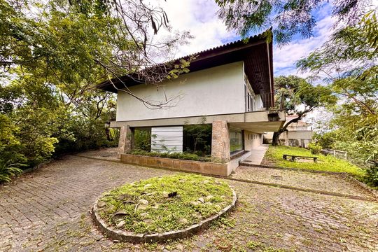 Casa para alugar com 3 quartos, 861m² em Santa Teresa, Rio de Janeiro