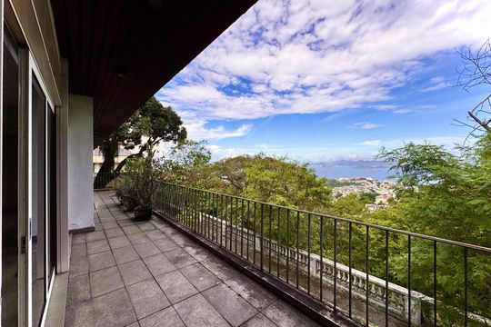 Casa para alugar com 3 quartos, 861m² em Santa Teresa, Rio de Janeiro