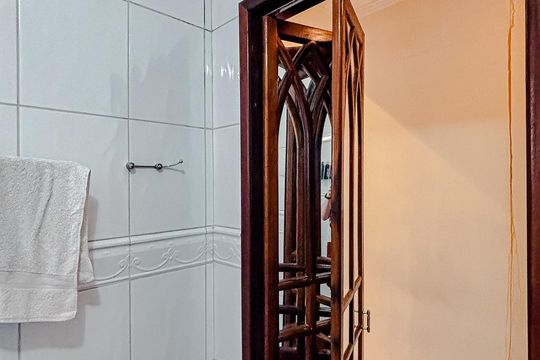 Banheiro da Suíte de casa de condomínio à venda com 3 quartos, 250m² em Penha de França, São Paulo