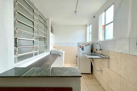 Cozinha de kitnet/studio para alugar com 1 quarto, 40m² em Pinheiros, São Paulo