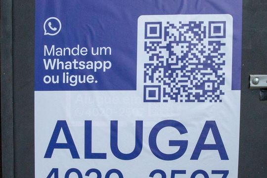 Plaquinha de casa para alugar com 2 quartos, 55m² em Centro, Diadema