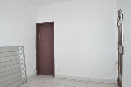 Casa para alugar com 2 quartos, 30m² em Goiânia, Belo Horizonte