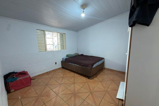 Casa à venda com 2 quartos, 200m² em Qnn 24, Brasília