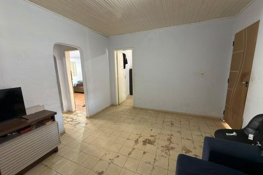 Casa à venda com 2 quartos, 200m² em Qnn 24, Brasília