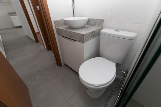 BANHEIRO de apartamento à venda com 2 quartos, 42m² em Notre Dame, Campinas