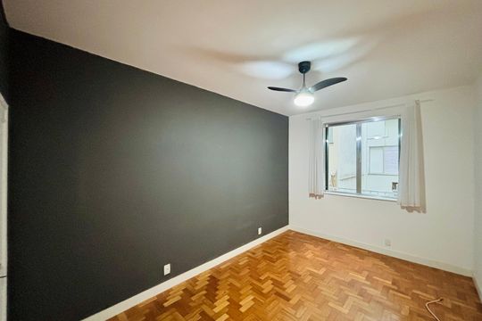 Apartamento para alugar com 3 quartos, 110m² em Copacabana, Rio de Janeiro