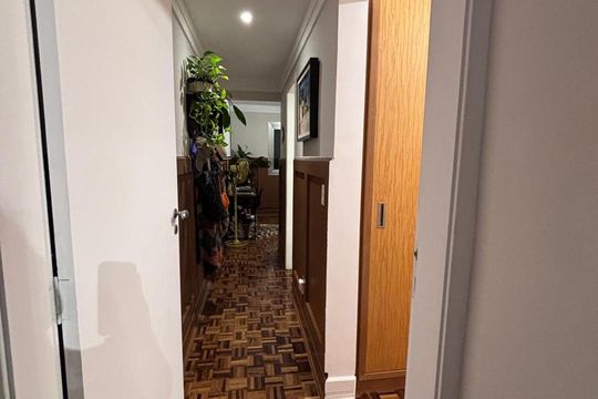 Corredor de apartamento à venda com 1 quarto, 60m² em Vila Ipojuca, São Paulo