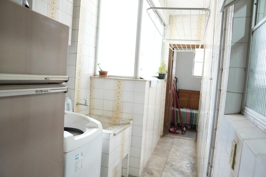 Área de serviço de apartamento à venda com 4 quartos, 135m² em Cidade Jardim, Belo Horizonte
