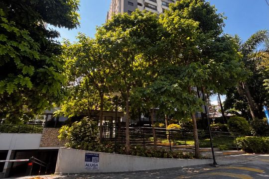 Fachada de apartamento para alugar com 1 quarto, 61m² em Continental, Osasco