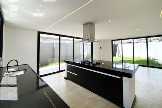 Cozinha de casa para alugar com 3 quartos, 180m² em Vale do Sol, Nova Lima