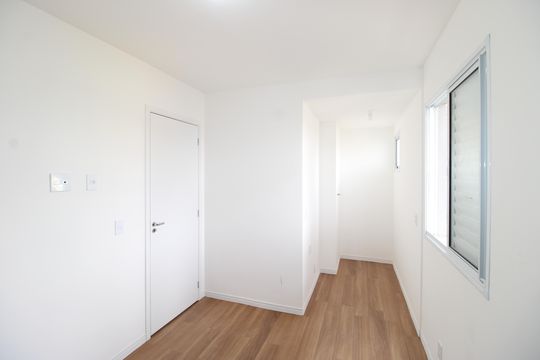 Quarto 2 de apartamento para alugar com 2 quartos, 42m² em Vila Brasil, São Paulo