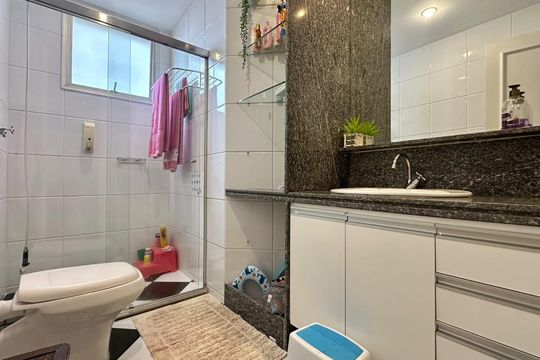 Banheiro Social de apartamento à venda com 3 quartos, 132m² em Sion, Belo Horizonte