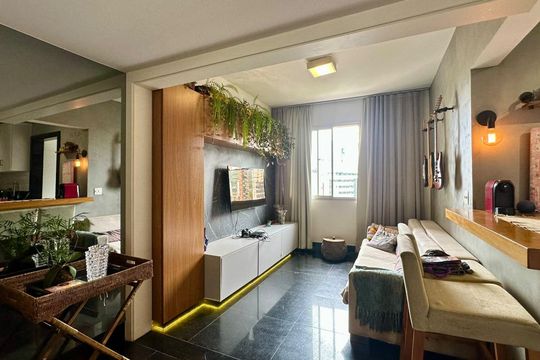 Sala de apartamento à venda com 3 quartos, 132m² em Sion, Belo Horizonte
