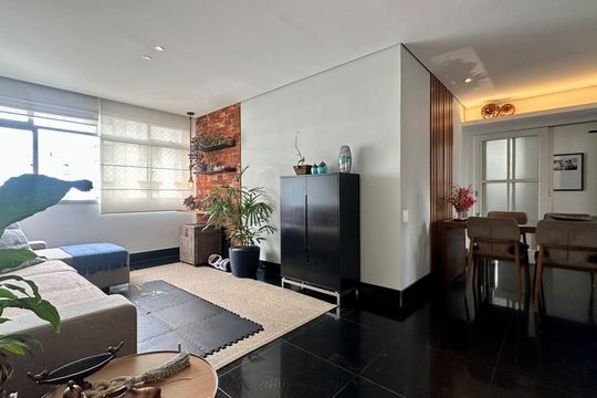 Apartamento à venda com 3 quartos, 132m² em Sion, Belo Horizonte