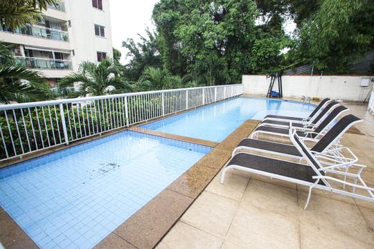 Área comum - Piscina de apartamento para alugar com 2 quartos, 55m² em Pechincha, Rio de Janeiro